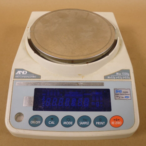 AND FX-1200i Precision Balance Lab Scale  Internal Cal 1220g X 0.01g