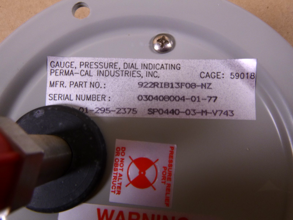 MIL-G-18997 Vibration-Resistant Flange Pressure Gauge 3-1/2" Dial 2000 Psi | Industrial MRO Replacement Parts, Manufacturing Machine Parts & Components, Heavy Equipment Parts Supplier