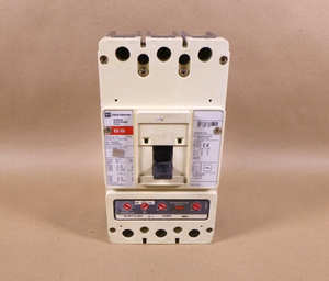 Cutler Hammer KW3400F C Series Molded Case Circuit Breaker 400 Amp 600 Volt 3P