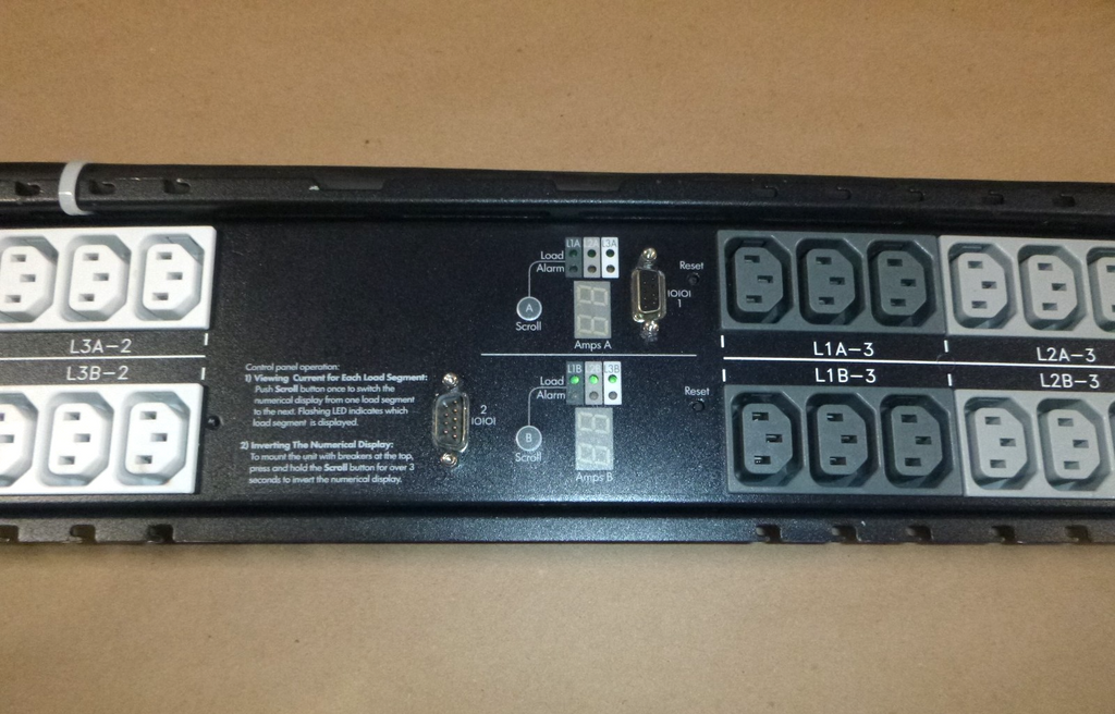 78-Outlets Vertical Rackmount PDU Hewlett Packard 3 Phase Input HP S2324 PDU | Electrical MRO Replacement Parts & Components and Commercial Electrical Supplies Company