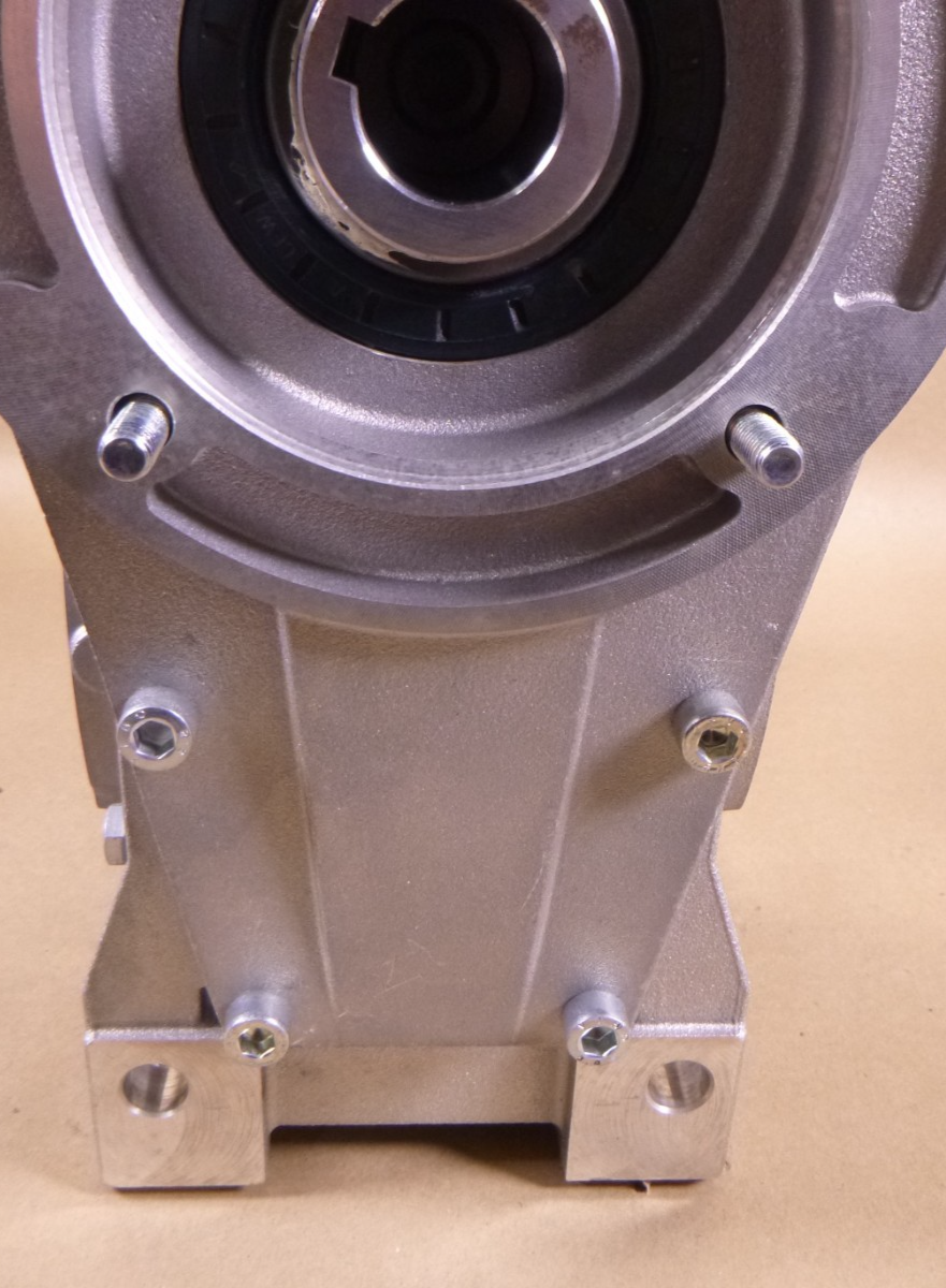 Bonfiglioli W 110 U 46 P100 B14 B7 Worm Gear Gearbox 2G320124L7024 1.00NR | Industrial Electric Motors, Pumps &amp; Parts