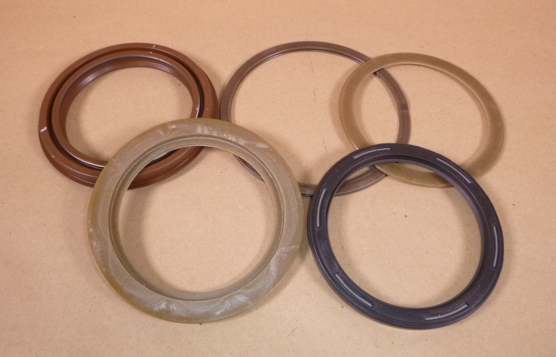 USGI Navistar CTIS Seal Replacement Kit 3792589C1, 3792589C91, A88900213 | Replacement Truck Parts, Trailer Accessories, Automobile Supplies, Car Parts &amp; Accessories