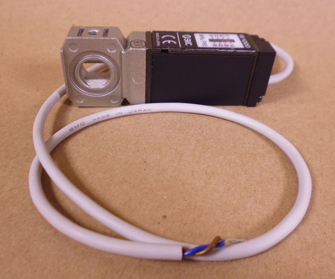 SMC NIS1000M-2Y Pressure Switch IS1000 Y20M | Electrical MRO Replacement Parts &amp; Components and Commercial Electrical Supplies Company