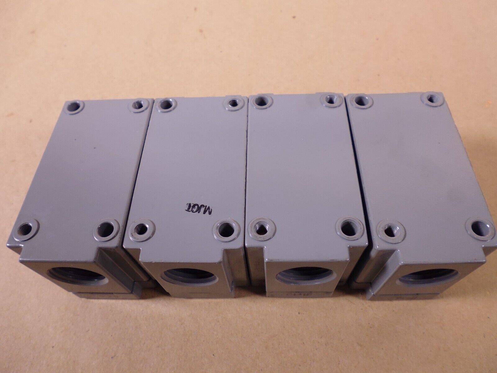 (Lot of 4) AB Allen-Bradley 802T-ALP Oiltight Limit Switch *BODY ONLY* | Industrial MRO Replacement Parts, Manufacturing Machine Parts &amp; Components, Heavy Equipment Parts Supplier
