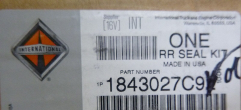 INTERNATIONAL 1843027C92 CRANKSHAFT REAR SEAL CARRIER SERV KIT