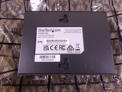 StarTech POEINJ4G 4-port Gigabit PoE+ Injector Midspan Hub 54V 30W 8023.at | Electrical MRO Replacement Parts &amp; Components and Commercial Electrical Supplies Company