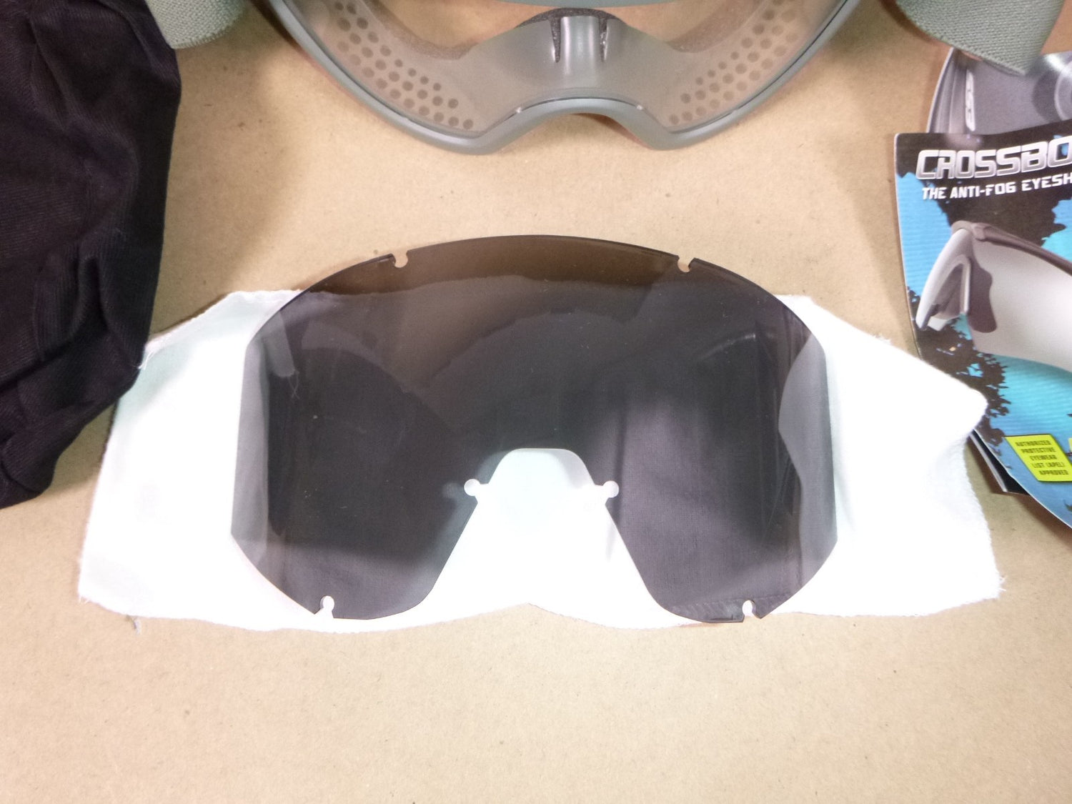 USGI ESS Striker Land Ops Ballistic Goggles Foliage Green 4240-01-540-5576