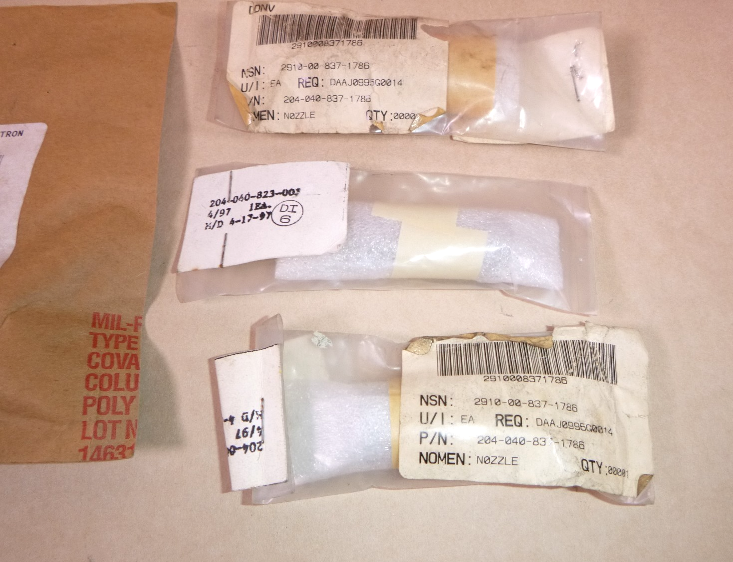 USGI Return Nozzle Valve 204-040-823-3, 2910-00-837-1786 (Lot of 6 Pcs)