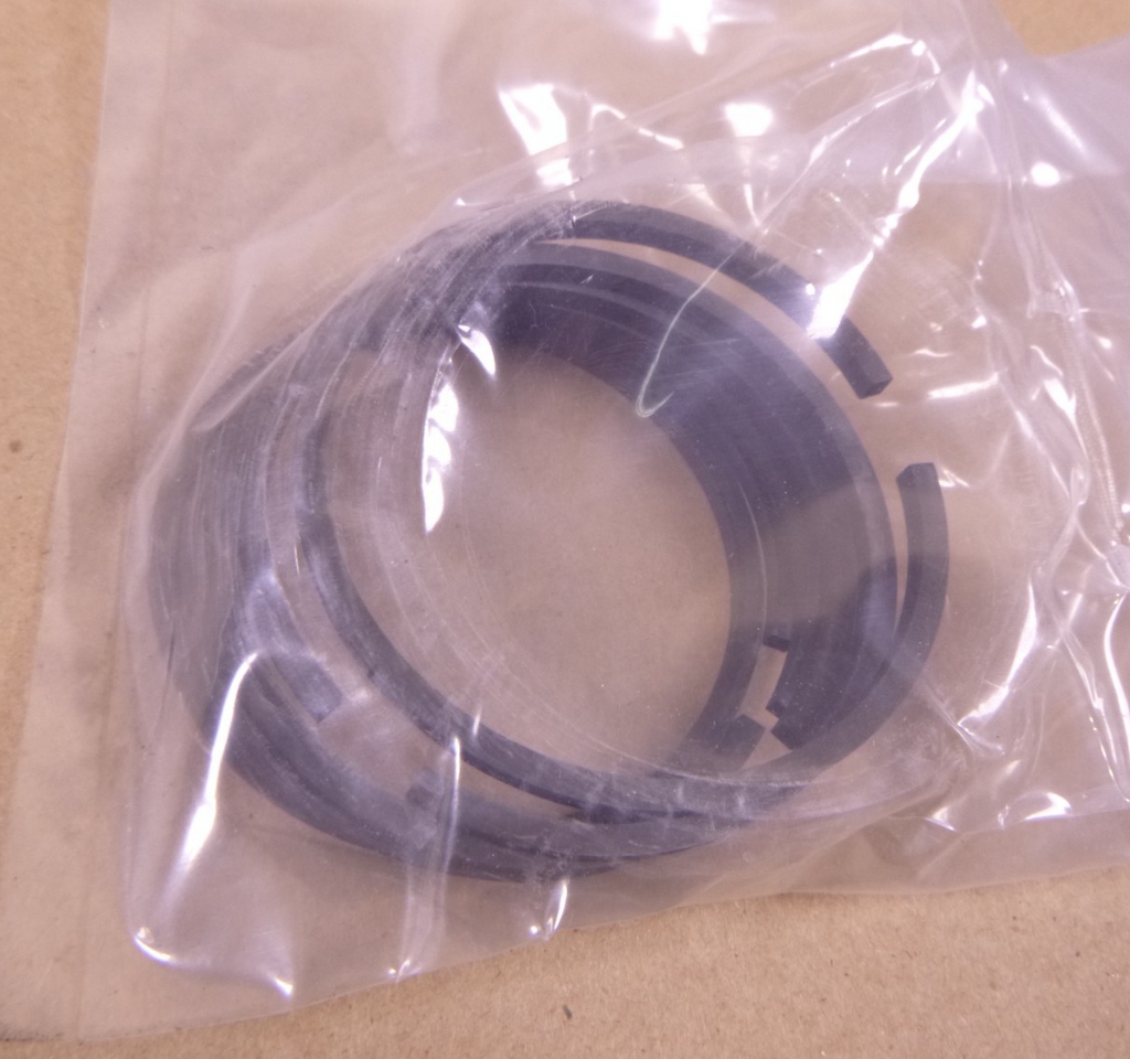 LDT-465-1D LDS-465-1A Head Gasket Set M35A2 , 5702678 , 5330-00-074-8913 | Genuine M35 Military Truck Parts and M939 Cargo Truck Surplus Parts