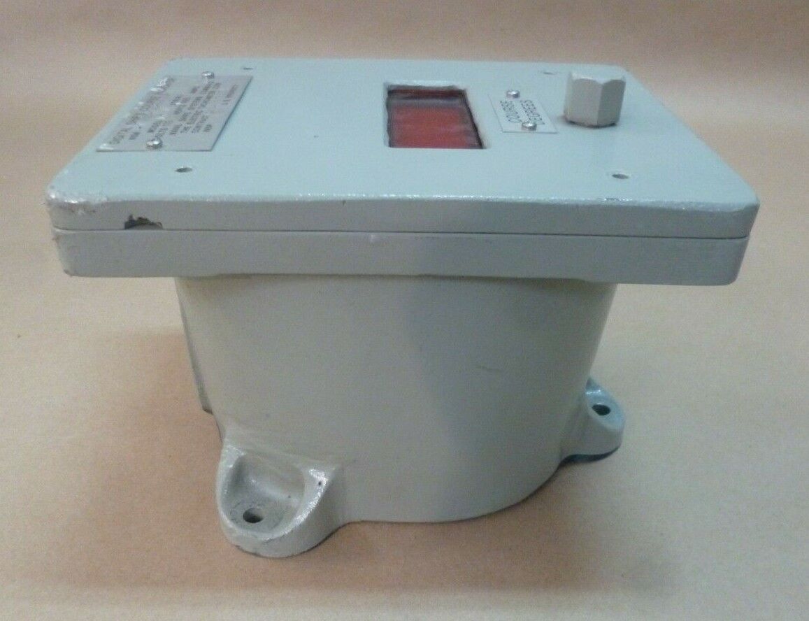 NAVAL SHIPS MARINE COURSE INDICATOR 4LCD1N , 6605-01-233-5221 , 115V , 400Hz *FOR PARTS* | Electrical MRO Replacement Parts &amp; Components and Commercial Electrical Supplies Company