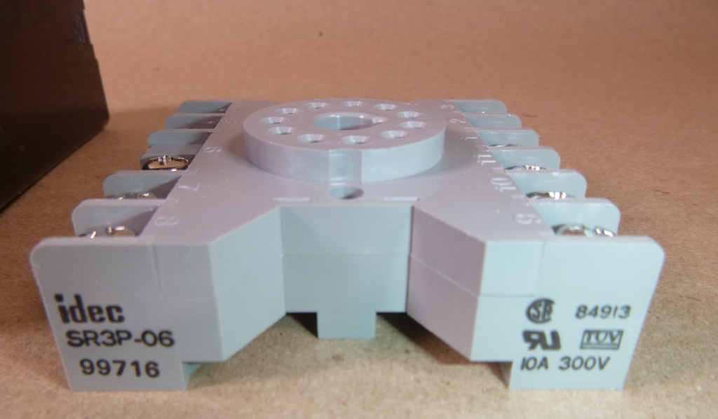 6102K-0-1200C Omega Engineering - Electronic Thermostat | Electrical MRO Replacement Parts & Components and Commercial Electrical Supplies Company