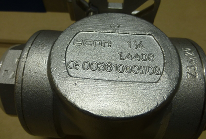 ECON 7760 STAINLESS STEEL 3-WAY BALL VALVE 1-1/4" THREADED | Industrial MRO Replacement Parts, Manufacturing Machine Parts &amp; Components, Heavy Equipment Parts Supplier