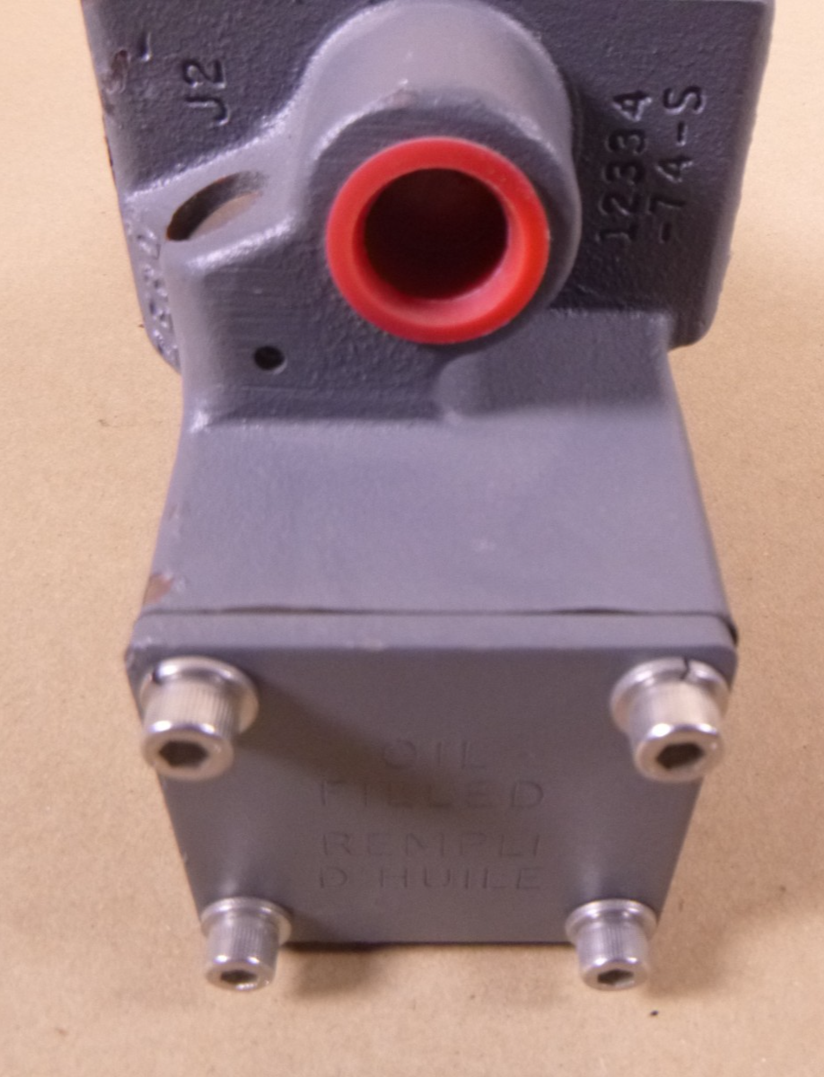 Moore Products 771-16BTF2 CURRENT TO PNEUMATIC TRANSDUCER 4-20MA , 16MA, 15VDC | Industrial MRO Replacement Parts, Manufacturing Machine Parts &amp; Components, Heavy Equipment Parts Supplier