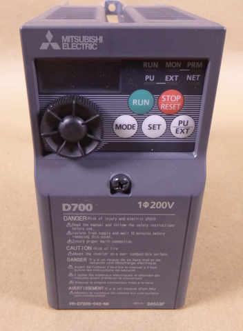 Mitsubishi FR-D720S-042-NA VFD Inverter D700 1PH 200-240VAC | Electrical MRO Replacement Parts & Components and Commercial Electrical Supplies Company