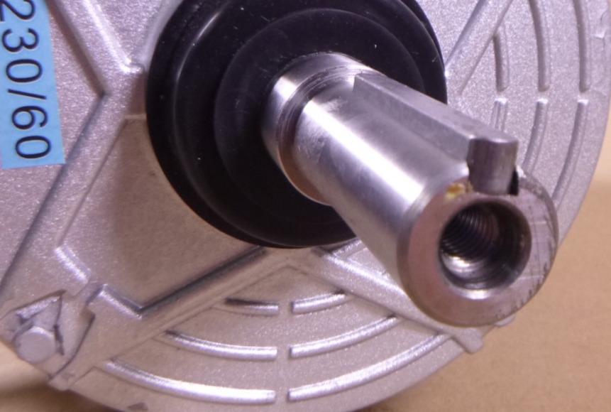 HD52AZ226 3 PH, 1130 RPM Condenser Fan Motor, CW/CCW, 3 HP, 208/230V For Carrier | Industrial Electric Motors, Pumps & Parts