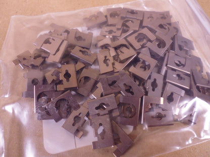 Heidenhain 1176458-04 Retaining Clips Spannpratze 100 Stk For LIP-600 LIC-4100 | Industrial MRO Replacement Parts, Manufacturing Machine Parts &amp; Components, Heavy Equipment Parts Supplier