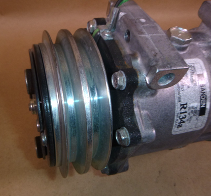 U4052 Sanden AC Compressor SD7H15 Platform 7 Cylinder R-134a 24 Volt 2 Groove