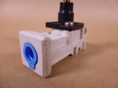 Airmax RM Series RMFCV-1 Flow Control Valve 1/4" Aluminum Manual | Industrial MRO Replacement Parts, Manufacturing Machine Parts &amp; Components, Heavy Equipment Parts Supplier