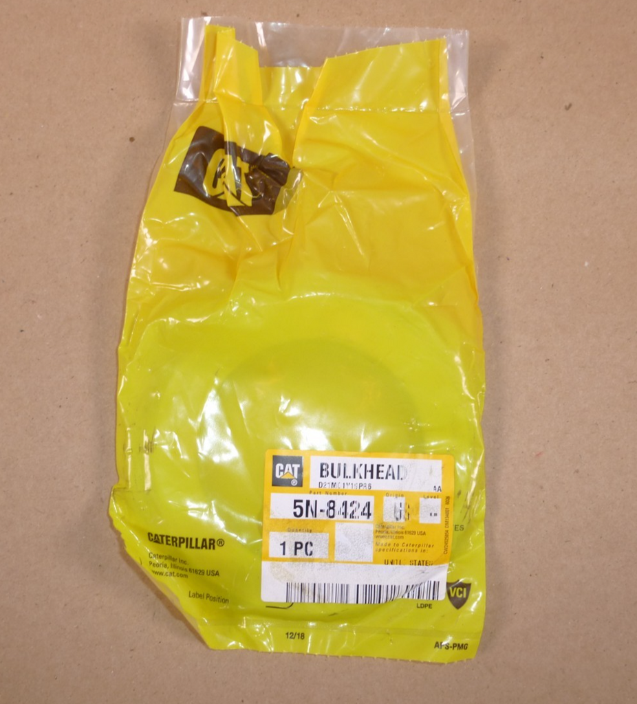 5N-8424 Genuine Caterpillar Air Starter Bulkhead 5N8424 | Industrial Tractor Parts Supplier and Surplus Tractor Parts & Accessories