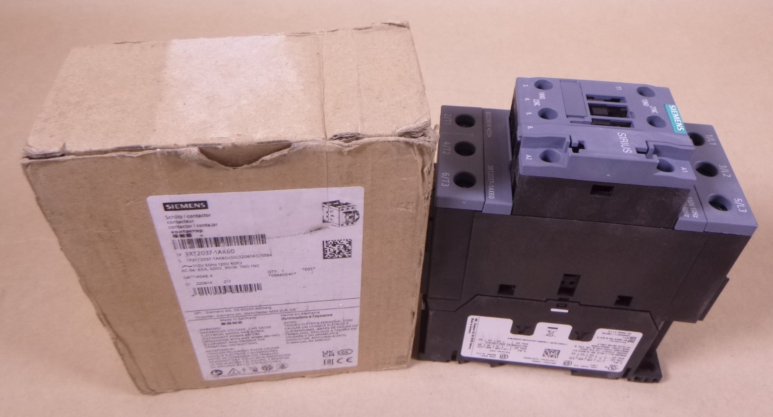 Siemens SIRIUS 3RT2037-1AK60 Contactor 110/120V 50/60Hz , 65A 400V 30kW 1NO 1NC | Electrical MRO Replacement Parts &amp; Components and Commercial Electrical Supplies Company
