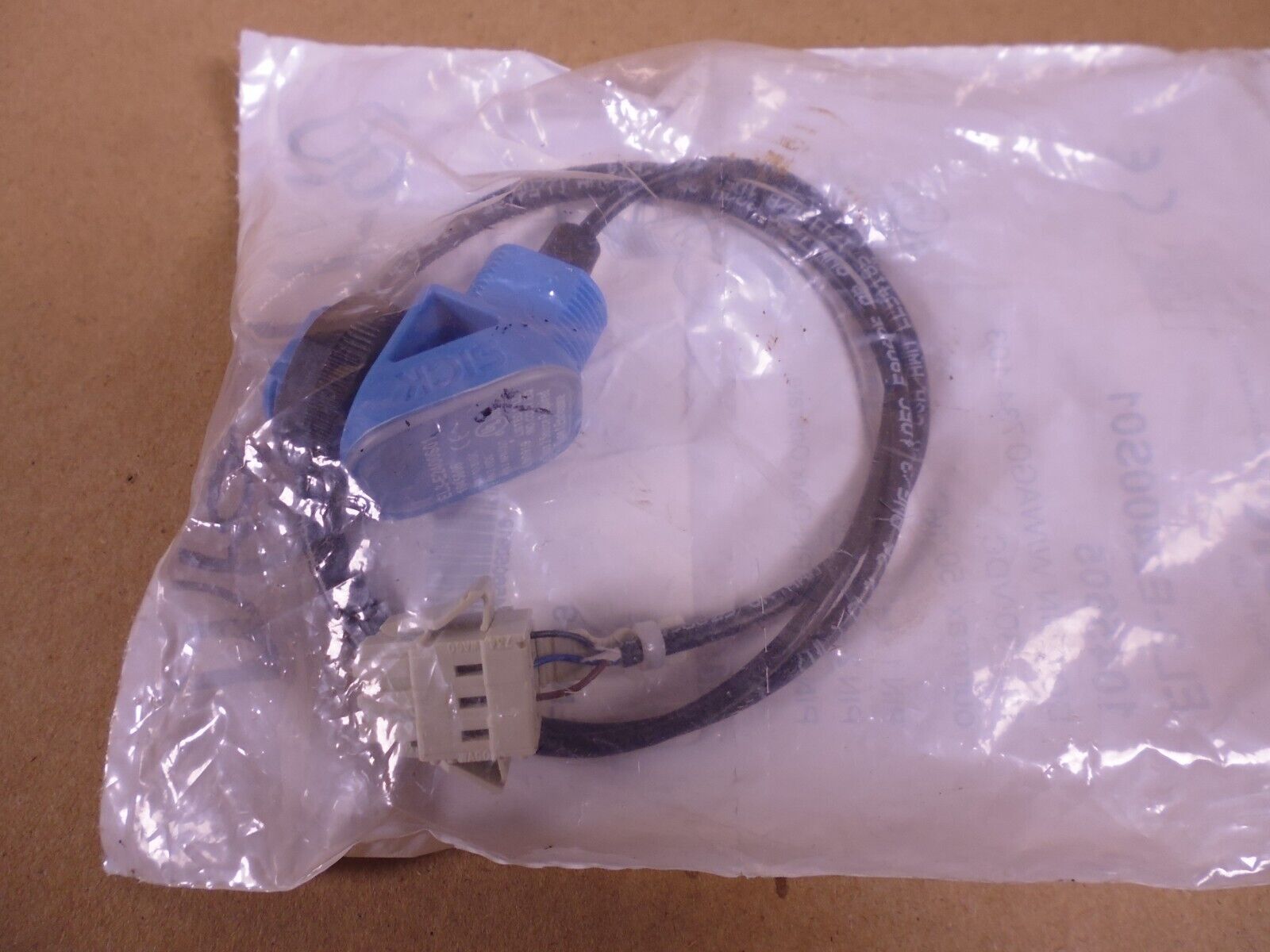 SICK EL3-E2400S01 Photoelectric Switch Sensor 1045605 , DO 25IN W/ Wago 734-103 | Electrical MRO Replacement Parts &amp; Components and Commercial Electrical Supplies Company