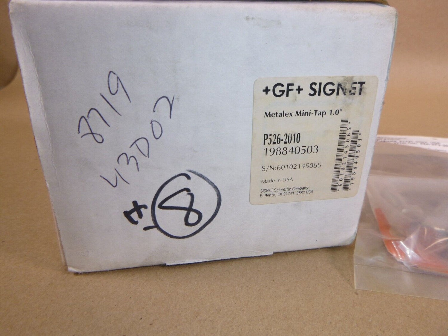New GF Signet P526-2010, 316 SS Metalex Mini-Tap Fittings 1" Pipe ID W/ Cap Kit | Industrial MRO Replacement Parts, Manufacturing Machine Parts &amp; Components, Heavy Equipment Parts Supplier