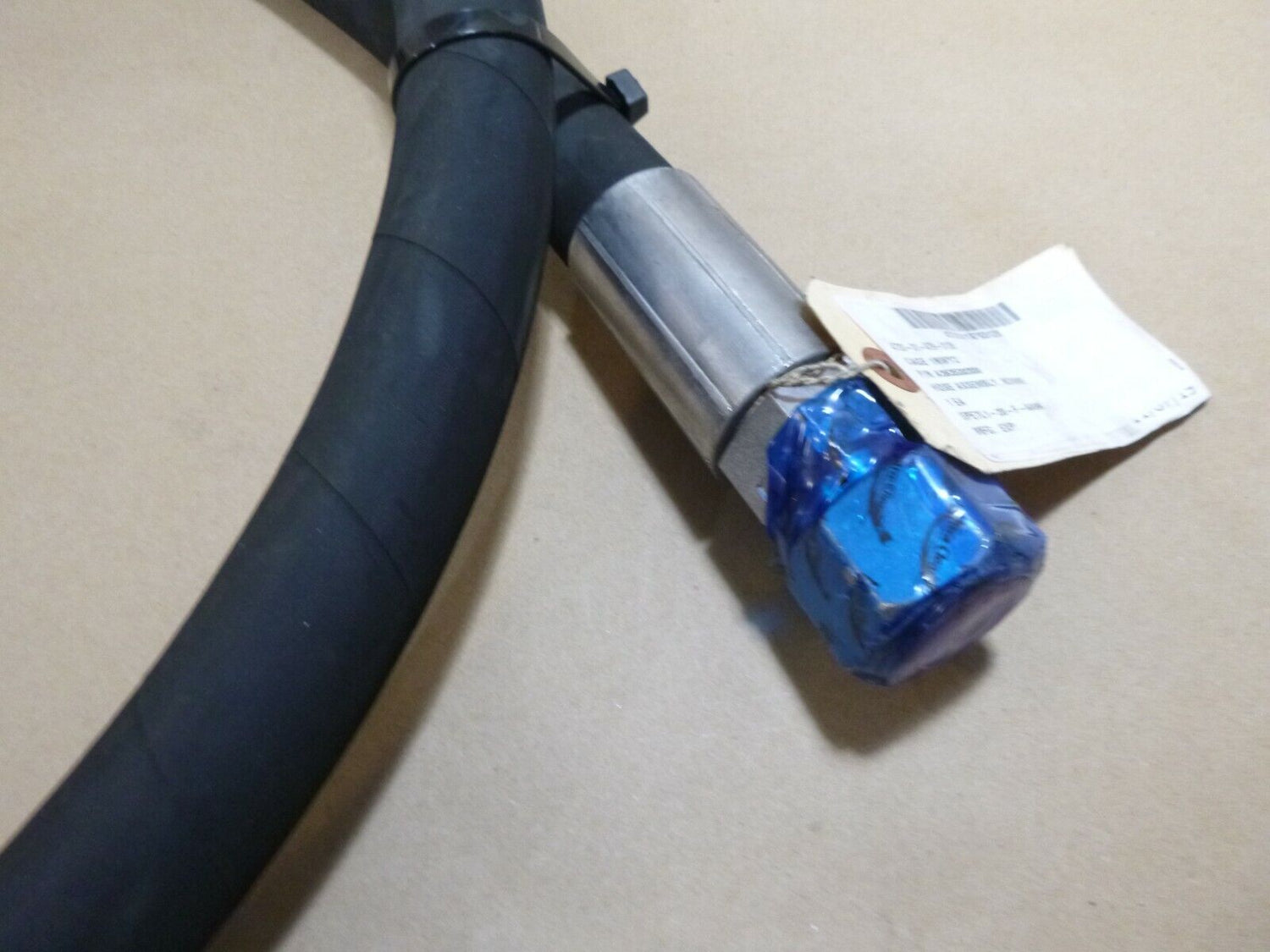 KALMAR RT240 Hydraulic Boom Extension Hose A36353.0300, 4720-01-479-3126 | Industrial Tractor Parts Supplier and Surplus Tractor Parts &amp; Accessories
