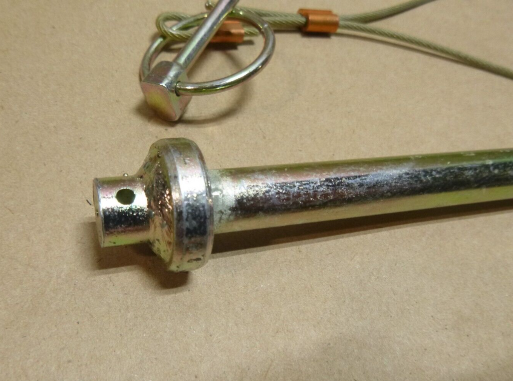 Quick Release Hitch Pin 1/2" Shank x 8" Grip Length 1/2 Inch x 8 Inch W/ Lanyard | Industrial Replacement Nuts & Bolts Distributor and Machinery Screws & Fasteners Supply