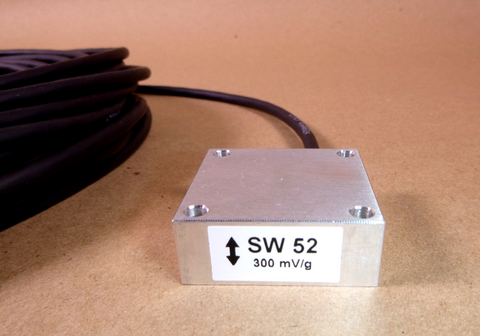 045752 REO Accelerometer SW 52, 30-150 Hz, 300 mV/g Measuring Signal, 15M Cable | Electrical MRO Replacement Parts & Components and Commercial Electrical Supplies Company