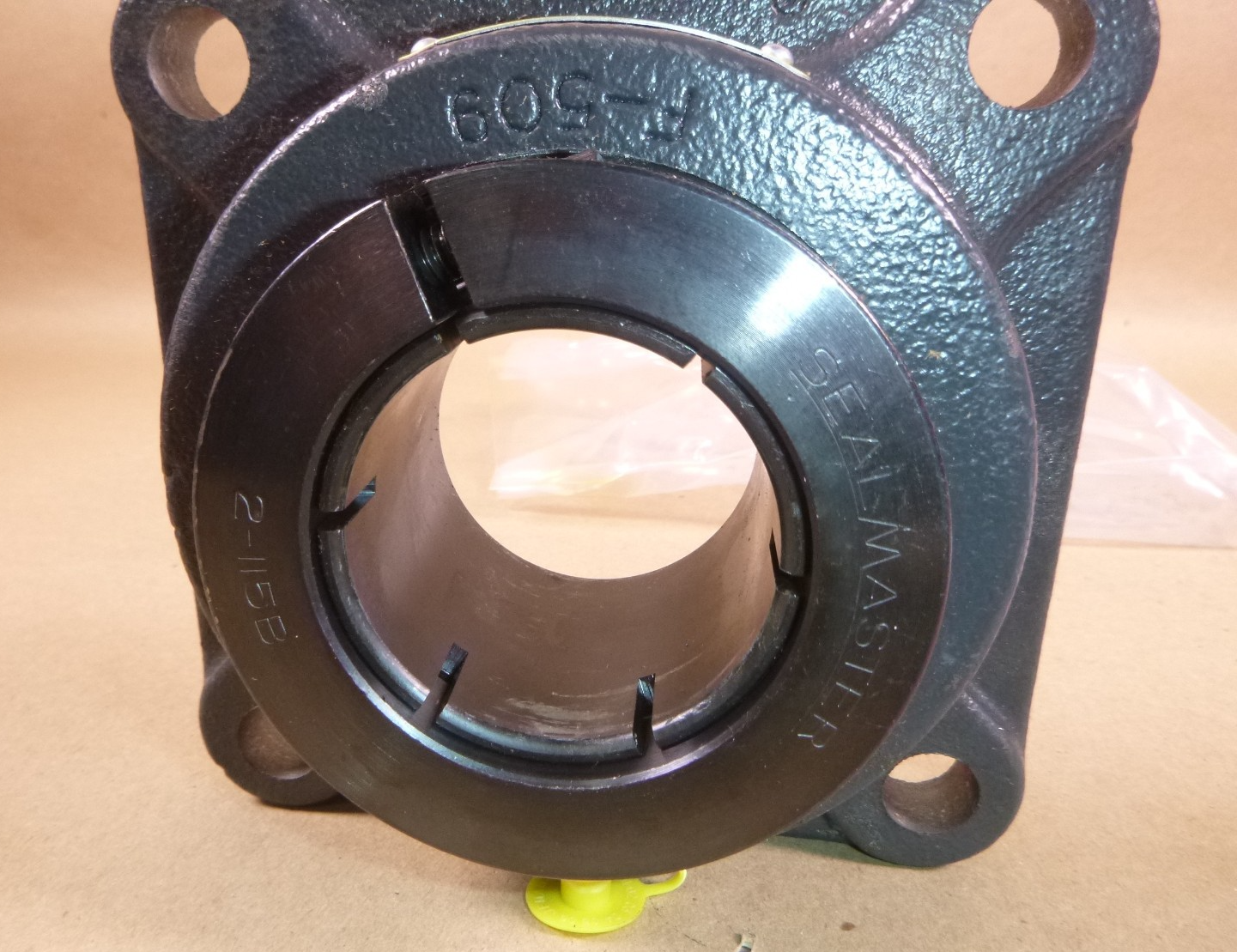 SF-32RTC Sealmaster 2" Inch Four Bolt Flange Mounted Bearing Concentric Lock | Industrial MRO Replacement Parts, Manufacturing Machine Parts &amp; Components, Heavy Equipment Parts Supplier