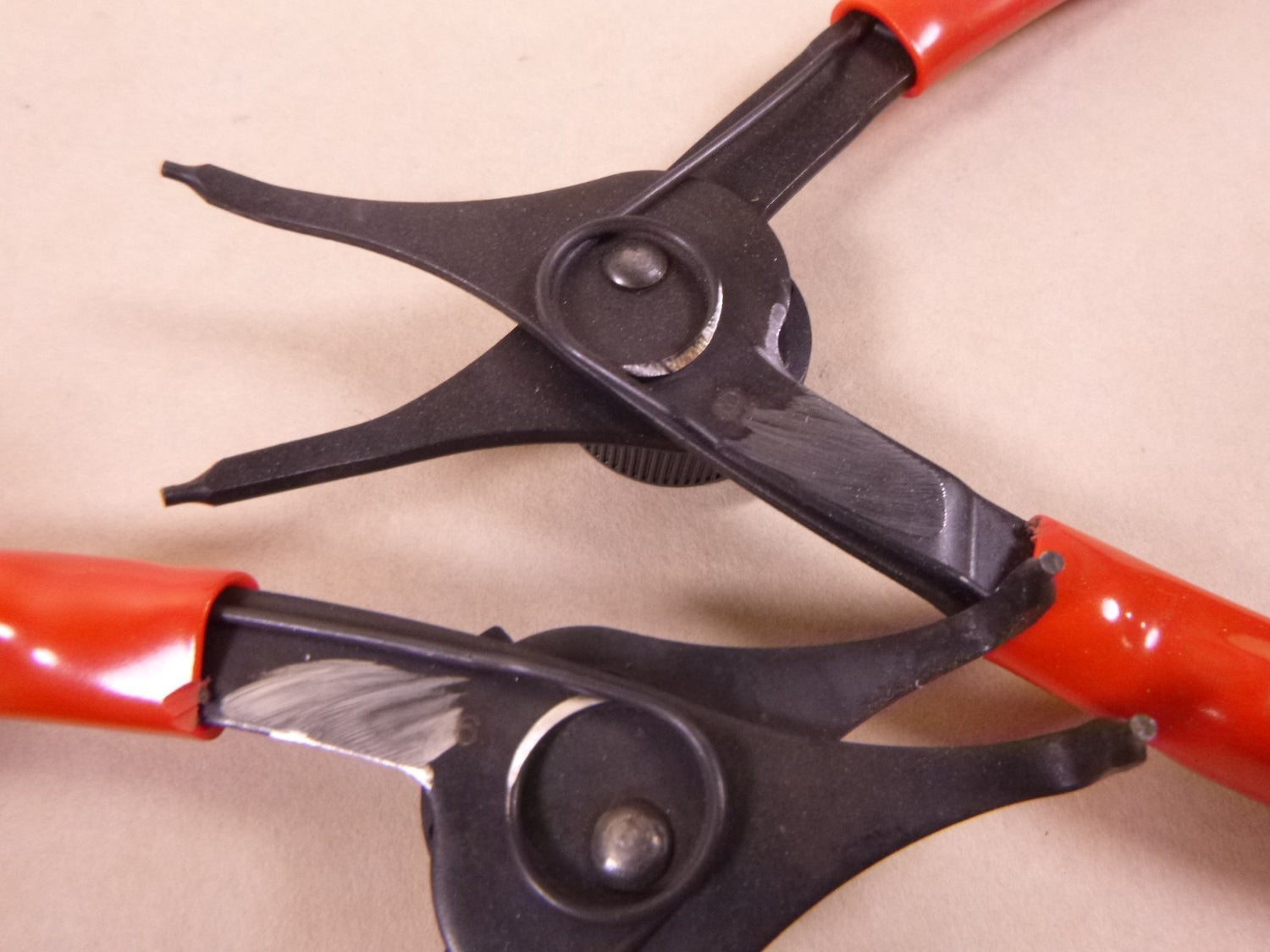 Snap on Tools 6 Piece Convertible Retainer Ring Pliers Set With Case PRH406