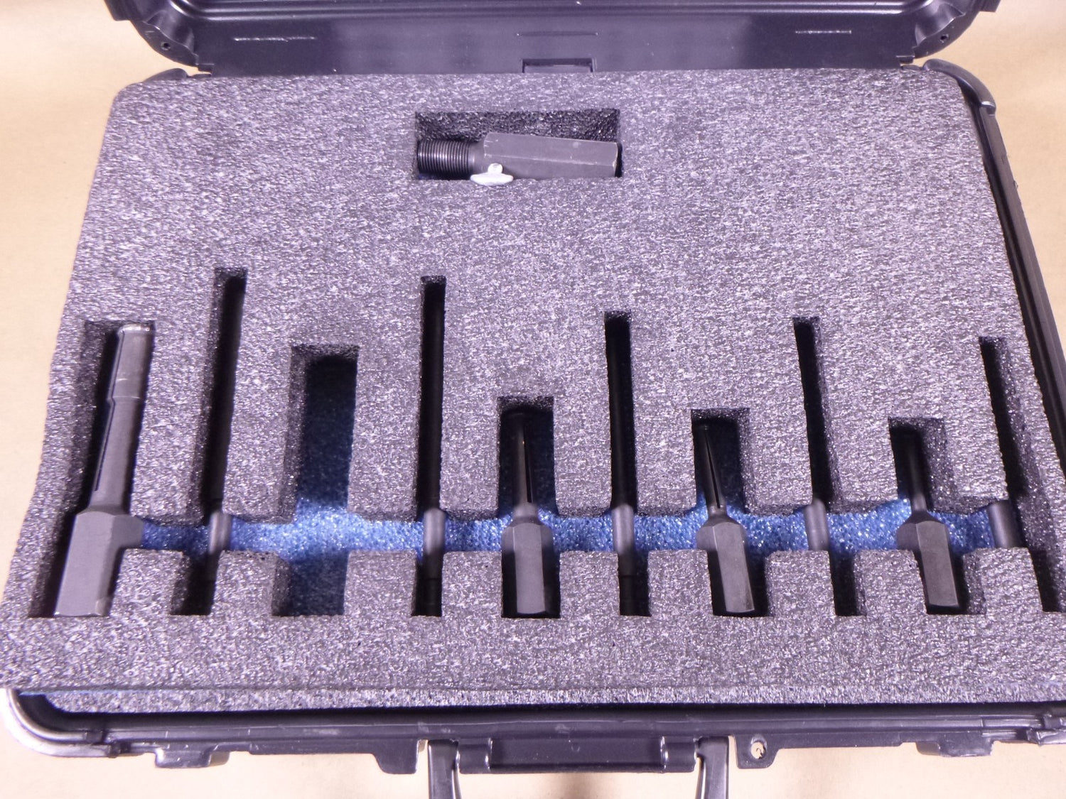 USED OTC 6981 Blind Hole Puller Set (Made In USA) *Missing 1 Piece* | Industrial MRO Tools and Replacement Industrial Equipment Components