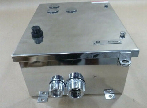 New GE CR309B402 Magnetic Starter Reverser Size 0, 3P 600V 120VAC Coil w/ Nema 4 | Electrical MRO Replacement Parts & Components and Commercial Electrical Supplies Company