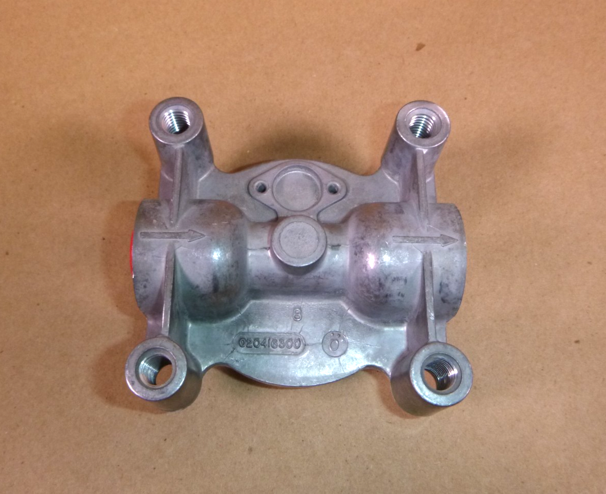 204163 Remote Mount Coolant Filter Head 204163S Fleetguard / Cummins Made in USA