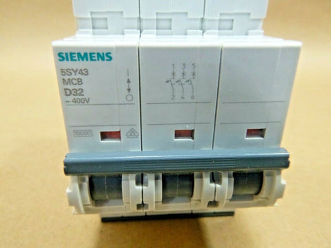 Siemens Circuit Breaker 5SY43-MCB-D32, 5SY4332-8, 32 Amp 3 Pole Din Rail Mount