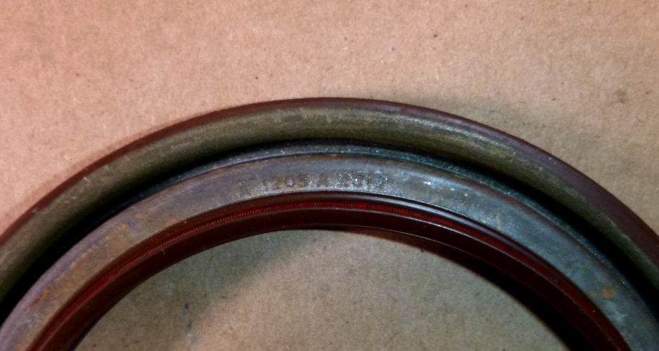 A-1205-A-2315 Meritor Axle Tech CTI Seal 135 X 106 X 14.5, A1205A2315 , 5330-01-344-0635 | Replacement Truck Parts, Trailer Accessories, Automobile Supplies, Car Parts &amp; Accessories