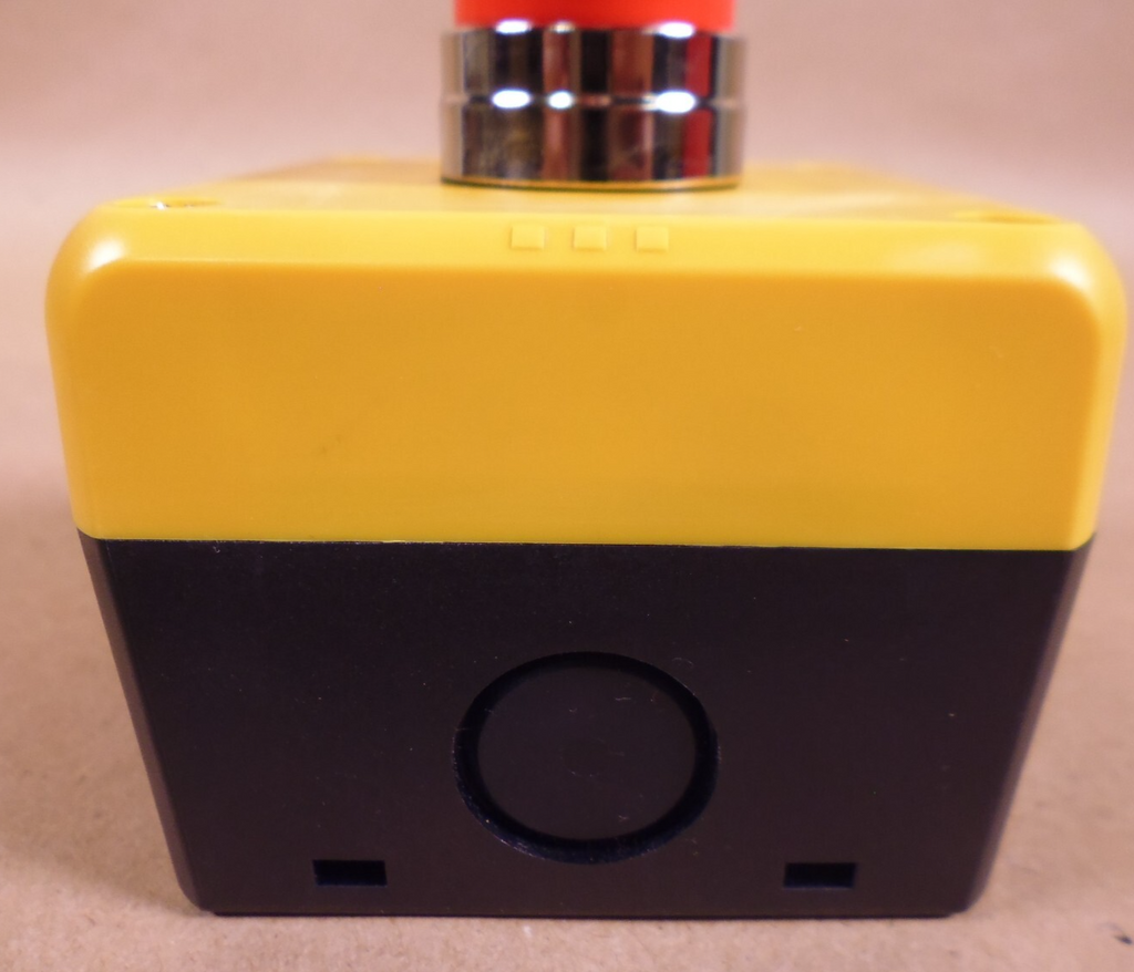 IDEC FB1W-HW4B-Y202-R Emergency Stop Switch Push-Pull | Electrical MRO Replacement Parts & Components and Commercial Electrical Supplies Company