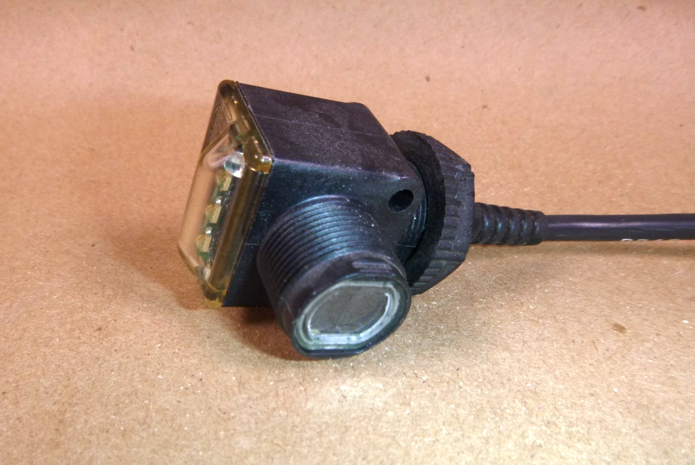 42EF-P2JBB-F4 Allen-Bradley RightSight Photosensor 3 M Range 10.8-30 Vdc Used