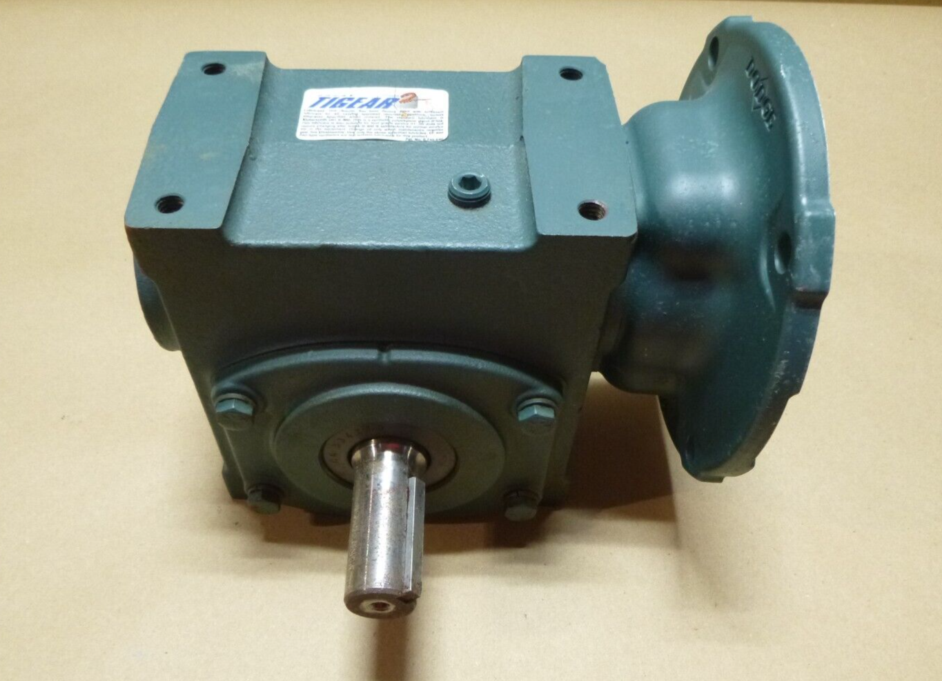 DODGE 20Q25L56 TIGEAR-2 REDUCER 25:1 Ratio, 2" CD, Left Hand Output, 1.1 Hp | Industrial Electric Motors, Pumps &amp; Parts