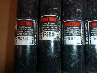 NEW FUSETRON FRS-R-40 FUSE ( LOT OF 7)