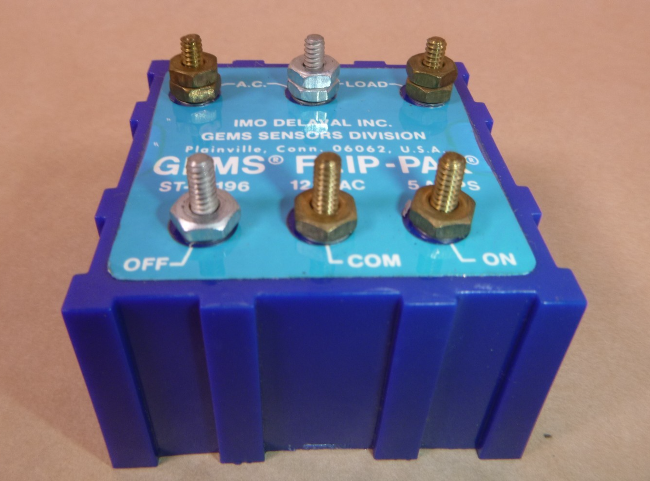 NEW TAKE OFF GEMS SENSOR ST-28196 FLIP PAK SAFTEY RELAY - MADE IN USA