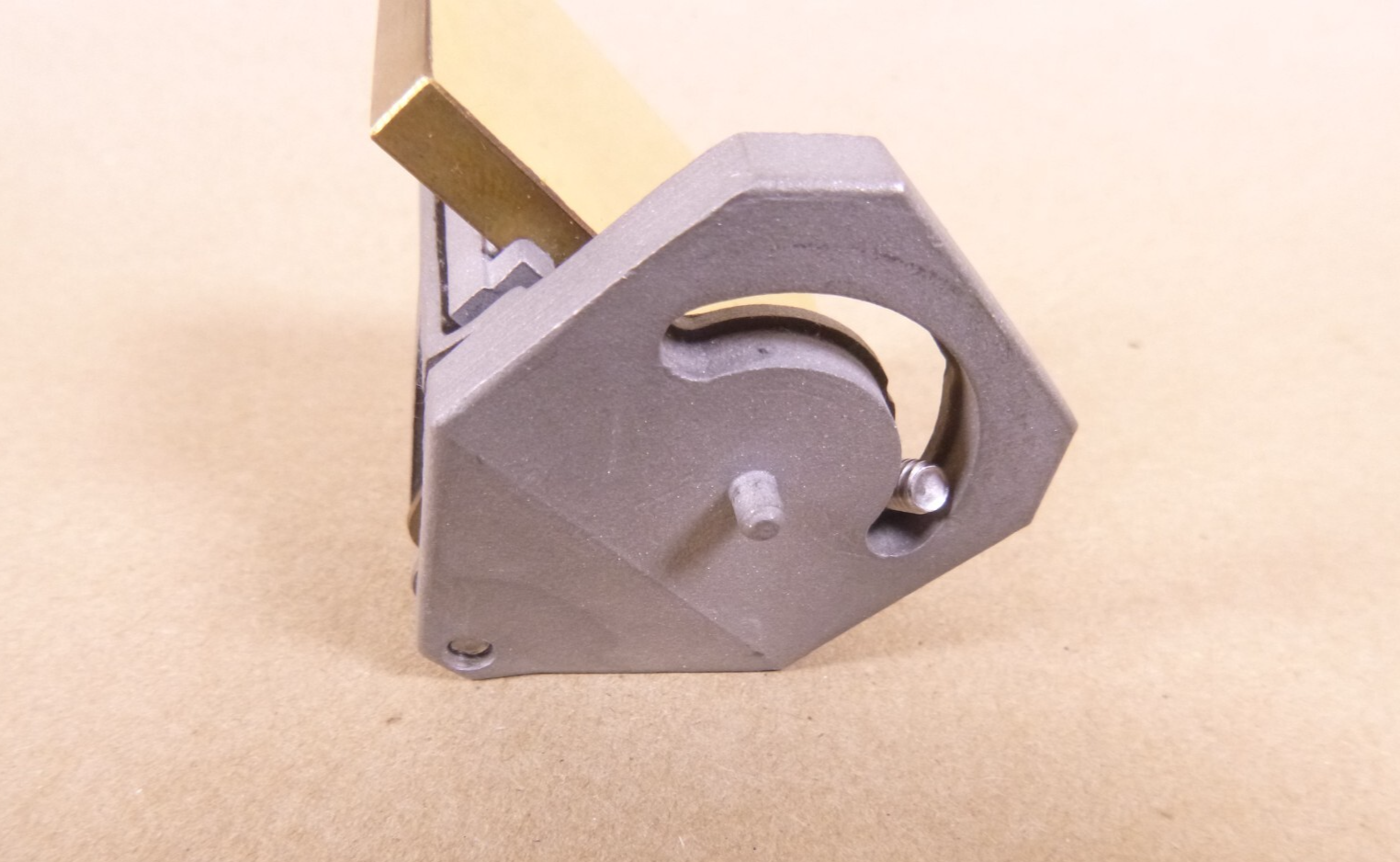 New GSI Lumonics BD-143 Mirror Cyl Assy B049A6110-00 | Industrial MRO Replacement Parts, Manufacturing Machine Parts &amp; Components, Heavy Equipment Parts Supplier