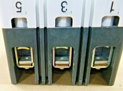Cutler Hammer 250 Amp 3 Pole 690 Volt Molded Case Circuit Breaker FWF3250L - USA | Electrical MRO Replacement Parts &amp; Components and Commercial Electrical Supplies Company