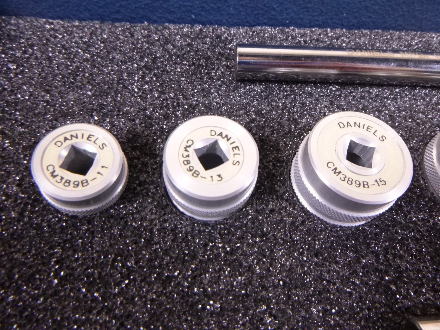 DMC Daniels CM-S-389B Adaptor Tool Set MIL-C-3899 Ser 4 Plugs , 10-Piece Set