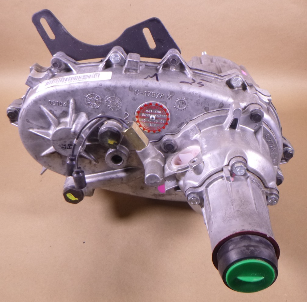 Humvee HMMWV 242 Transfer Case 12447125 , 272 Ratio, 2520-01-409-2512 | Genuine HMMWV Replacement Parts and Military Surplus Humvee Parts &amp; Accessories