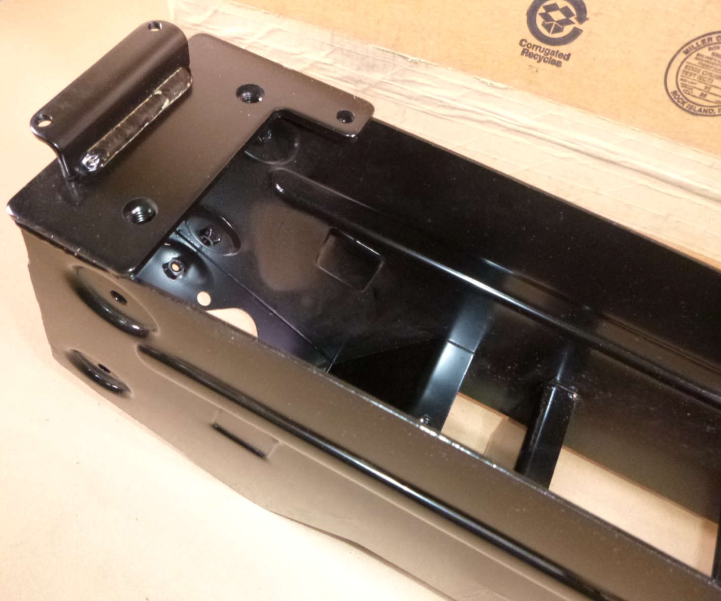 AT214326, 6014737 Genuine OEM John Deere Console (left) Fits 230LCR, 330LC | Industrial Tractor Parts Supplier and Surplus Tractor Parts &amp; Accessories