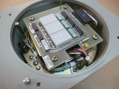 NAVAL SHIPS MARINE COURSE INDICATOR 4LCD1N , 6605-01-233-5221 , 115V , 400Hz *FOR PARTS* | Electrical MRO Replacement Parts &amp; Components and Commercial Electrical Supplies Company