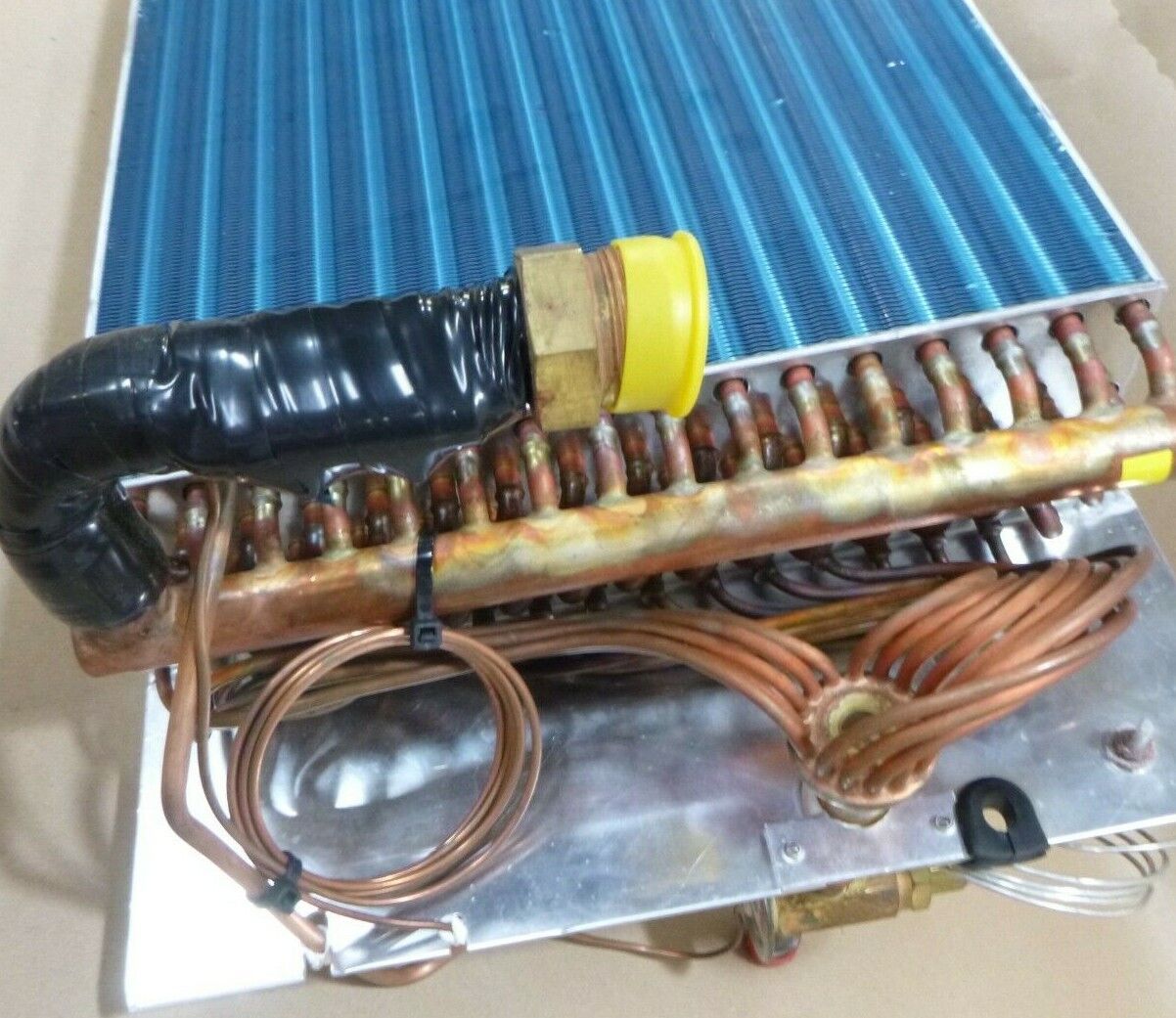 MRAP AIR COOLER UNIT 3114060C91 171372610C NAVISTAR , 4130-01-586-6601 | Genuine FMTV Replacement Parts, LMTV Parts For Sale and Military Surplus Medium Tactical Vehicle Parts &amp; Components