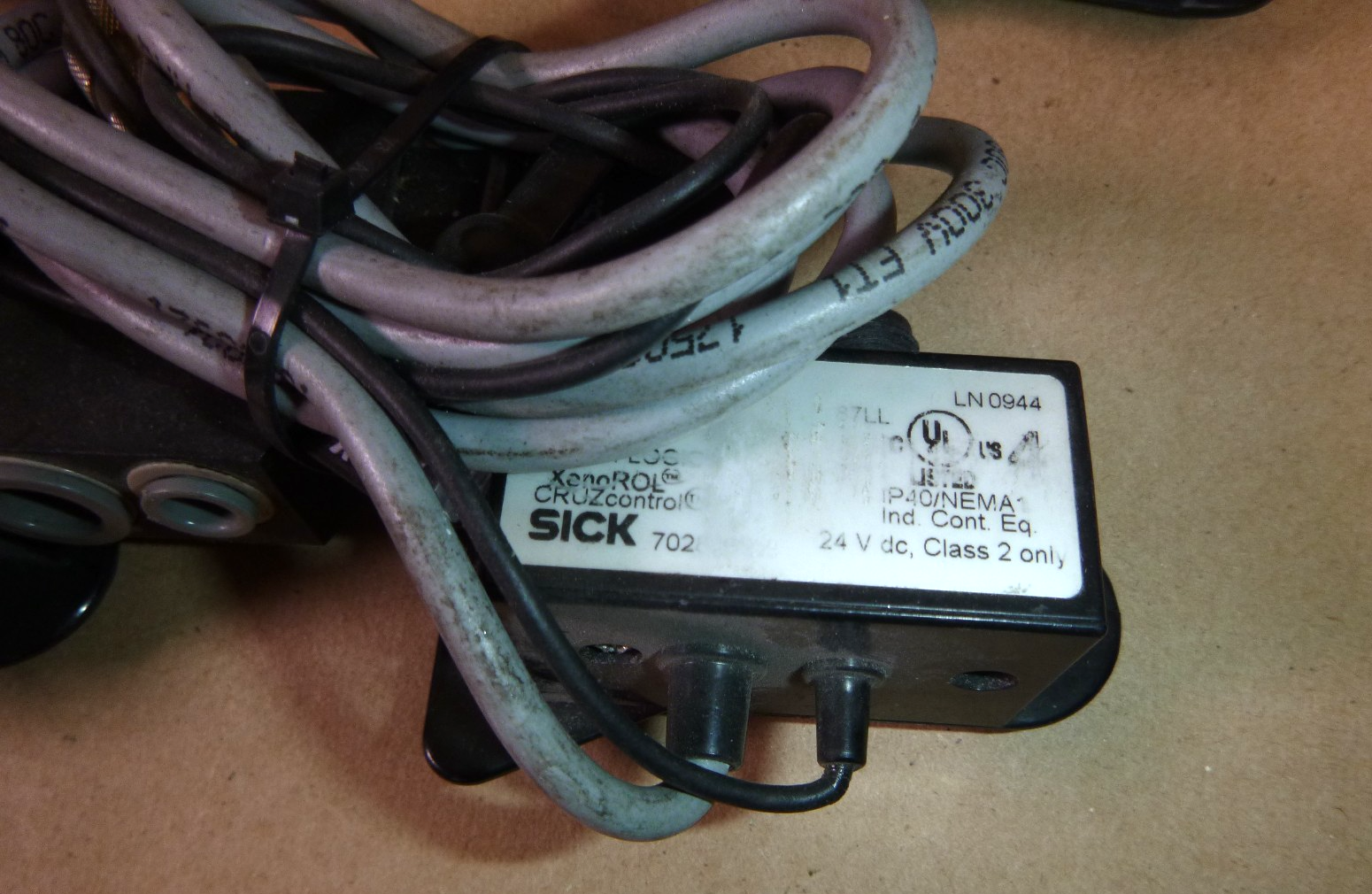 CRUZcontrol Logic Assembly E0001904A Sick 7028482 Photo Electric Sensor (4 Pcs)