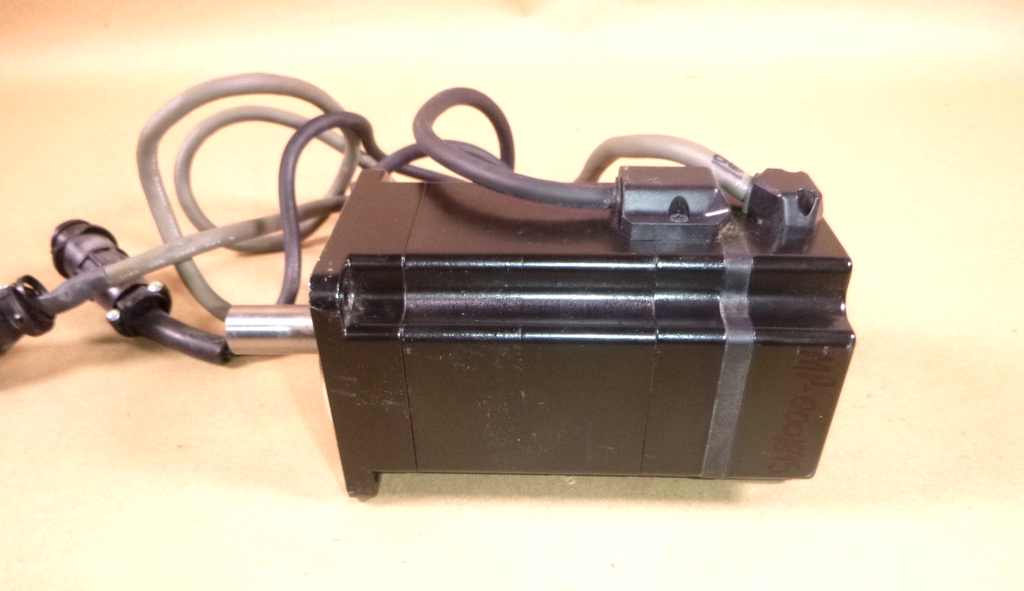 YSM323 230V G & L Motion Control Servo Motor 401-30251-00 Encoder & Power Cable | Industrial Electric Motors, Pumps & Parts